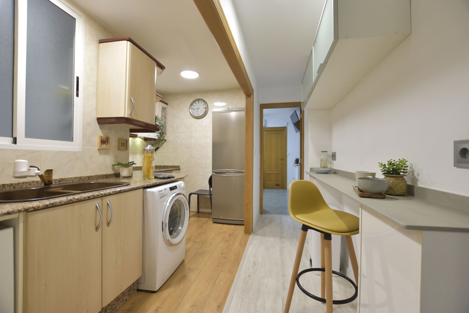 Kitchen of Flat for sale in  Valencia Capital  with Air Conditioner, Heating and Furnished