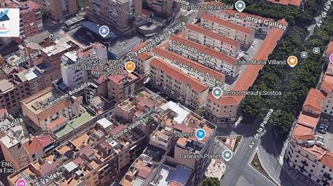 Foto 4 de Piso en venta en Calle Alfonso Peña Beeuf, Girón - Las Delicias, Málaga Capital