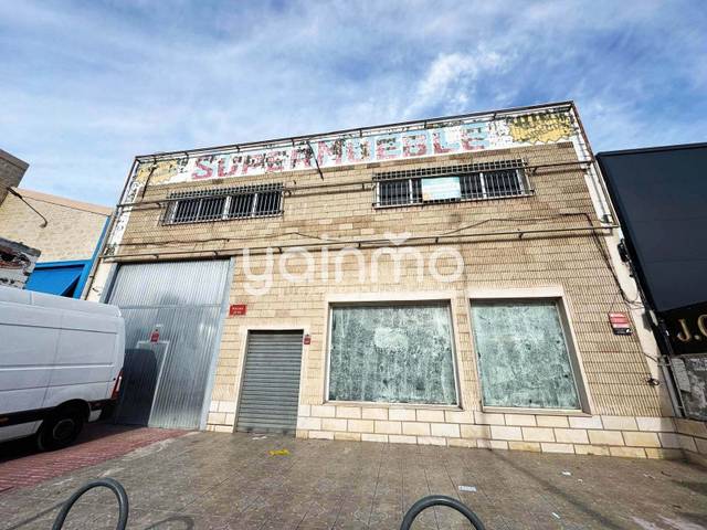 Nave industrial en Alquiler en Renfe - Bulevar 1ª y 2ª Fase