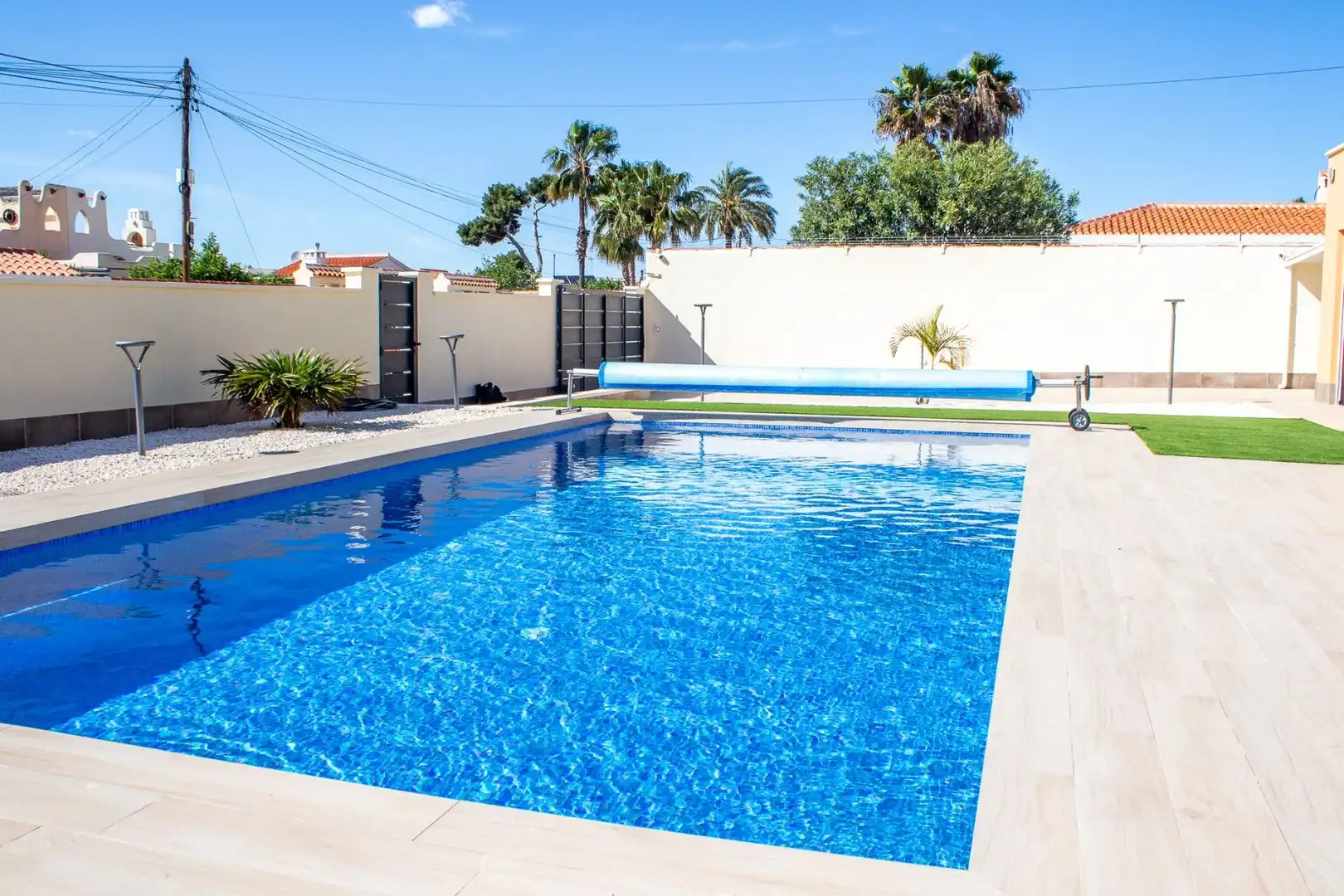 Casa o xalet en venda a Calle , Zona Carrefour - Urbanizaciones