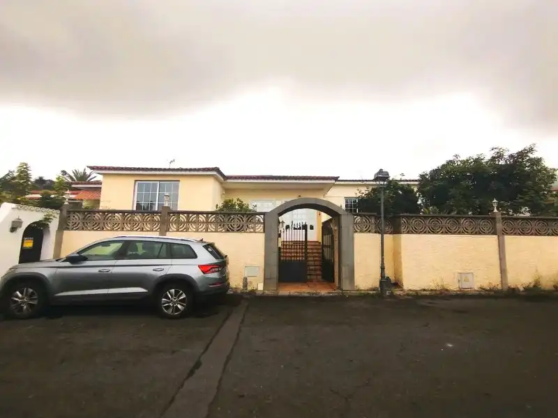 Casa o xalet de lloguer a Calle Buganvillas, 6, Centro