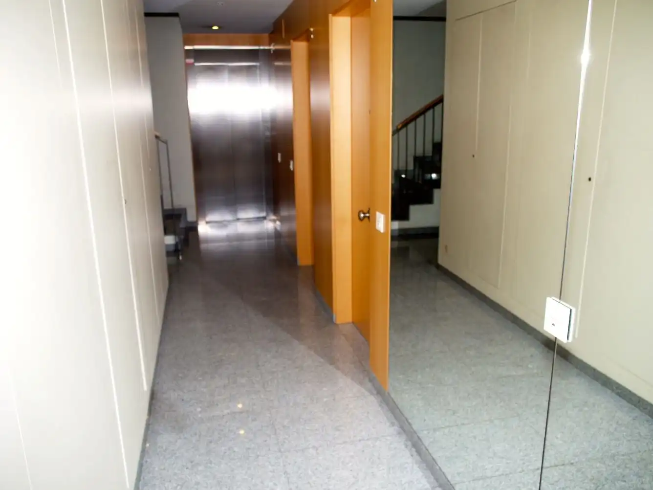 Ground floor for rent in Ponent
