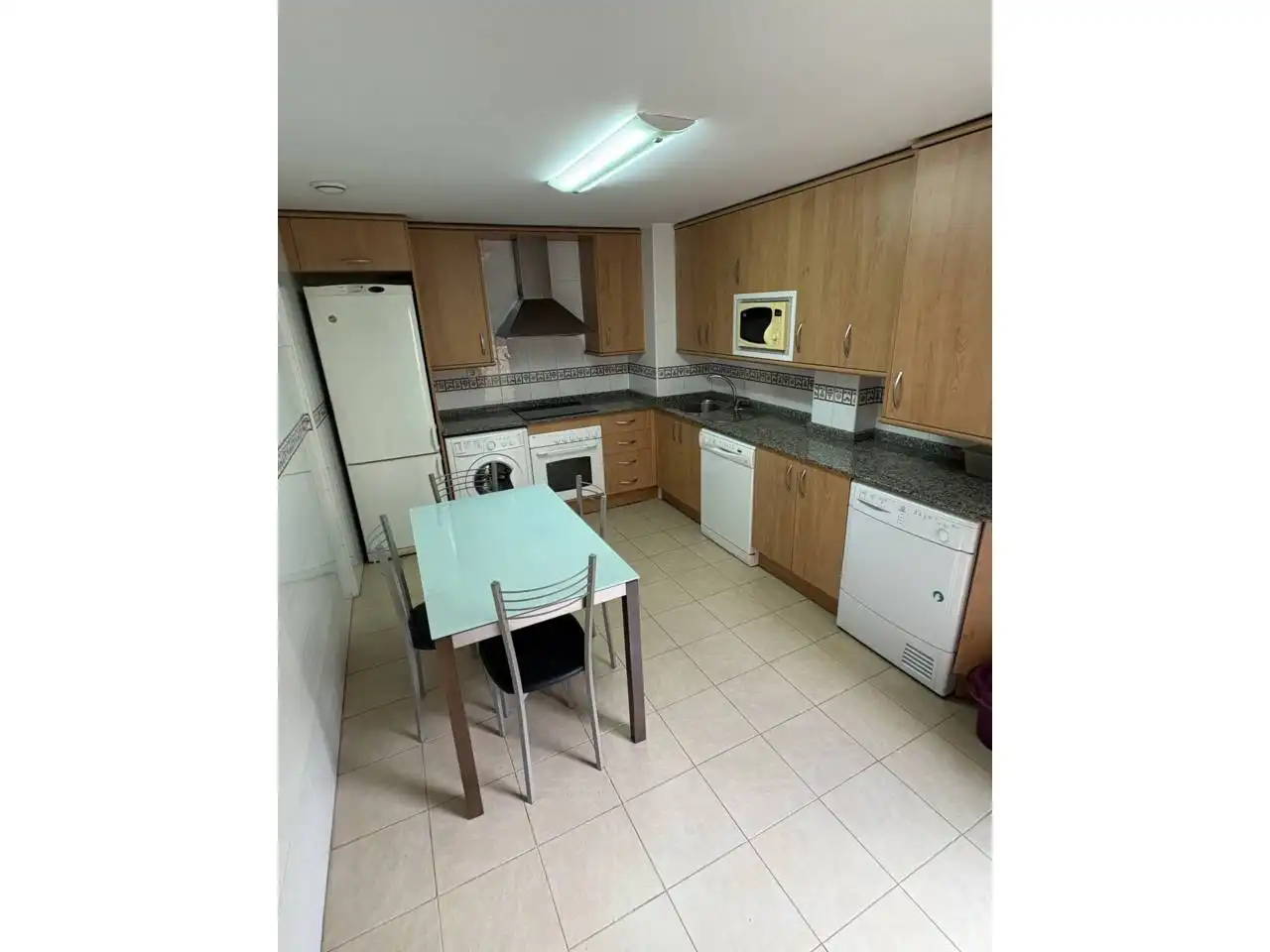 Cuina de Àtic en venda en Binéfar amb Aire condicionat, Calefacció i Parquet