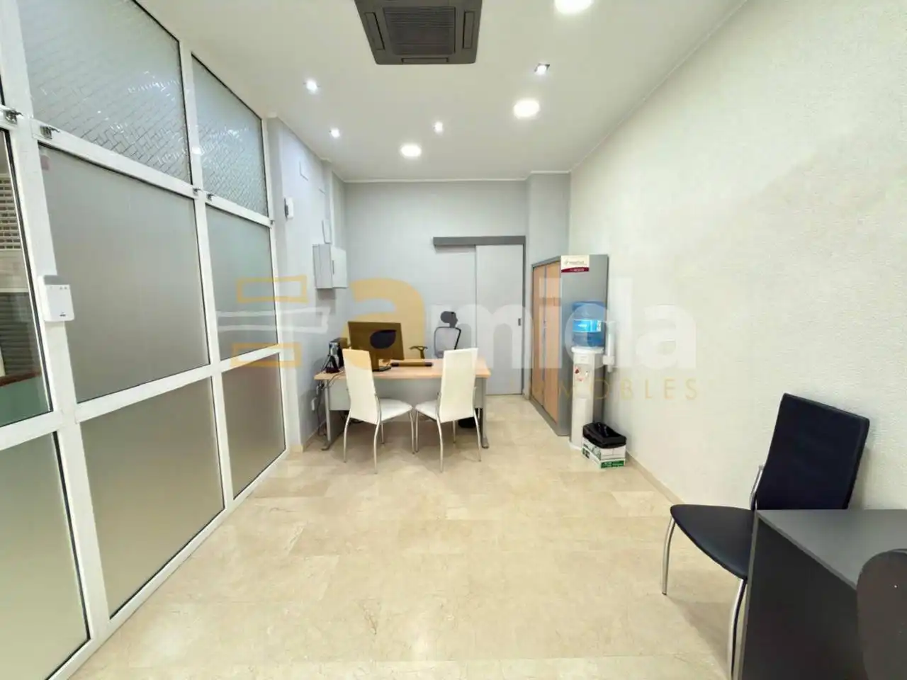 Local en venta en Vallparadís - Antic Poble de Sant Pere