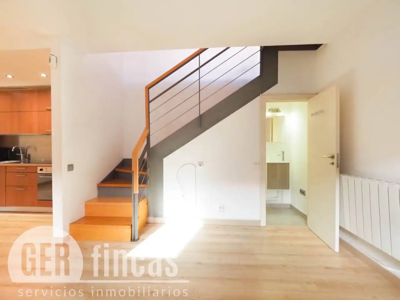 Maisonette zum Verkauf in Terrassa mit Klimaanlage, Heizung und Parkett