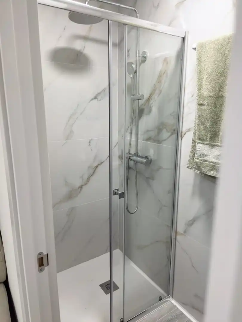 Bathroom of Study for rent in Benalúa - Babel