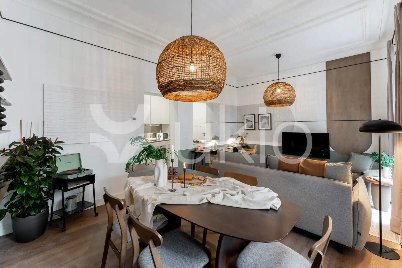 Living room of Apartments for rent in Madrid  with Heating, Furnished and Oven