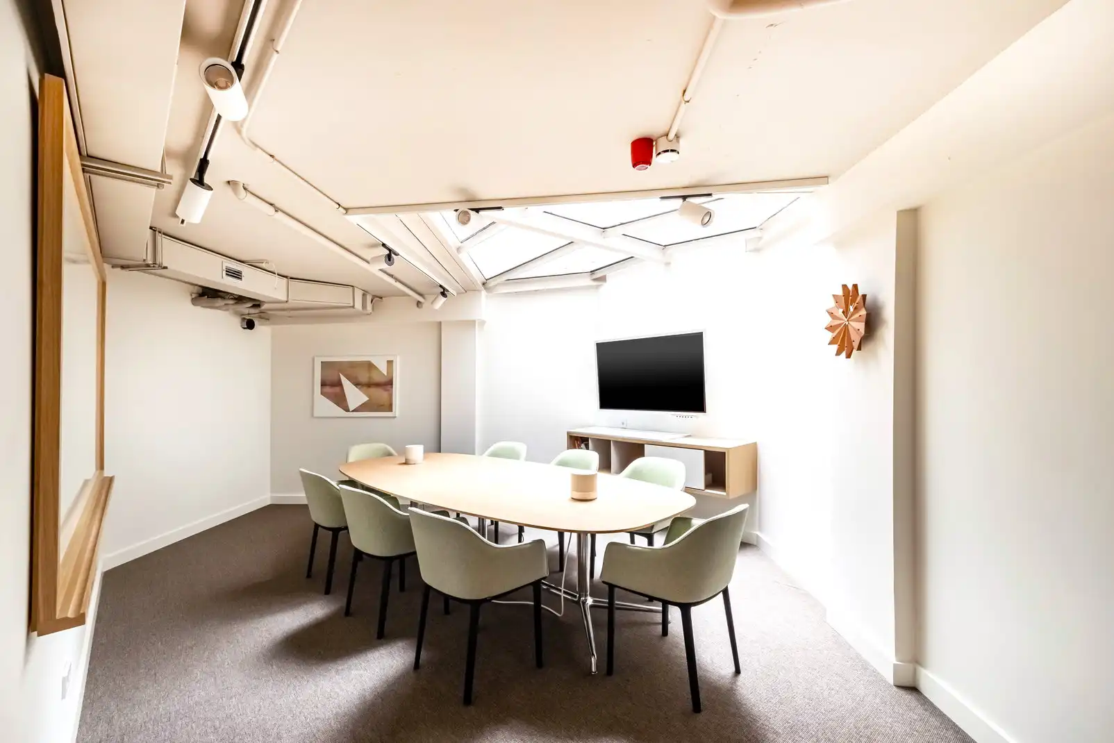 Büro zur Miete in Barcelona mit Klimaanlage, Heizung und Möbliert