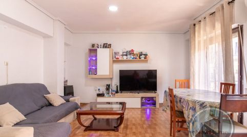Foto 4 de Piso en venta en Calle Arturo Salvetti Pardo, Carrús Este, Elche / Elx