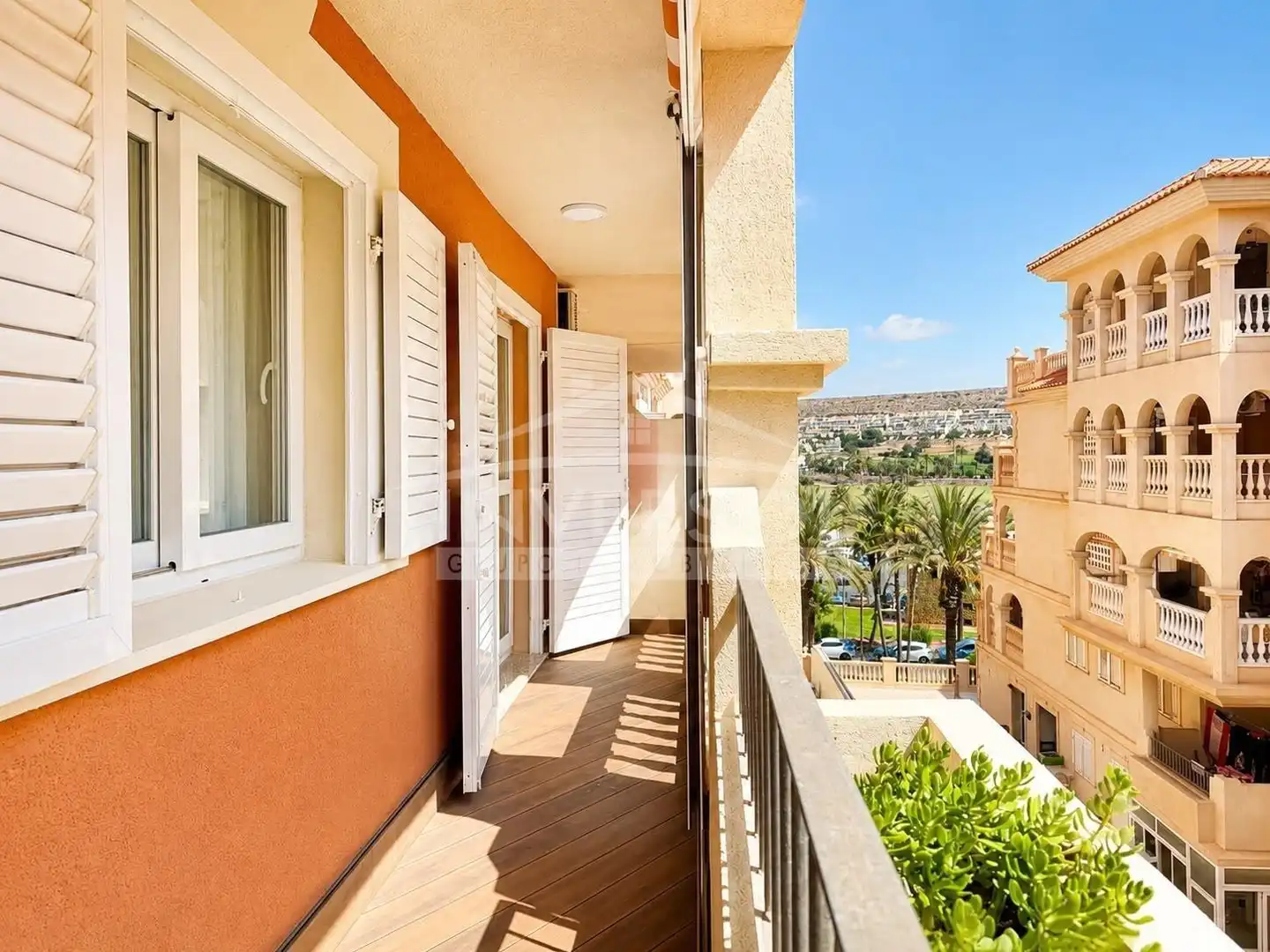 Terrasse von Wohnung zum Verkauf in El Ejido mit Klimaanlage, Heizung und Terrasse