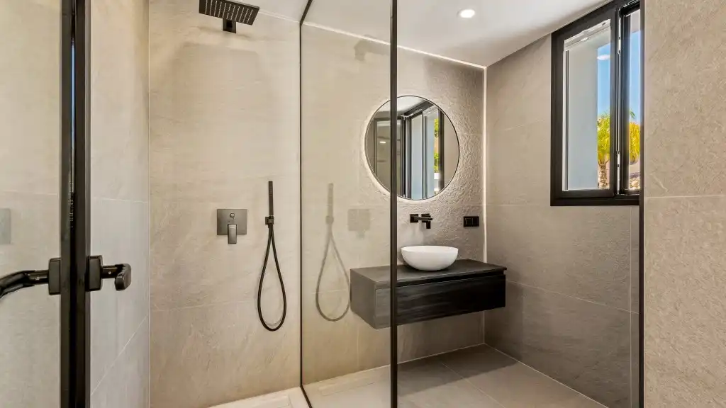 Chalet con piscina en venta en La Quinta, imagen 19