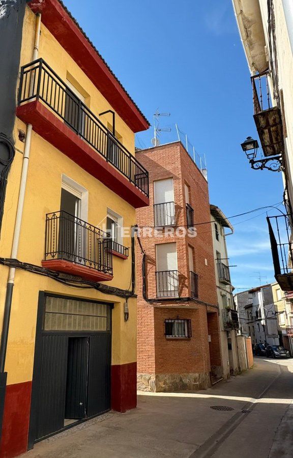 Exterior view of Single-family semi-detached for sale in Murillo de Río Leza  with Heating and Balcony