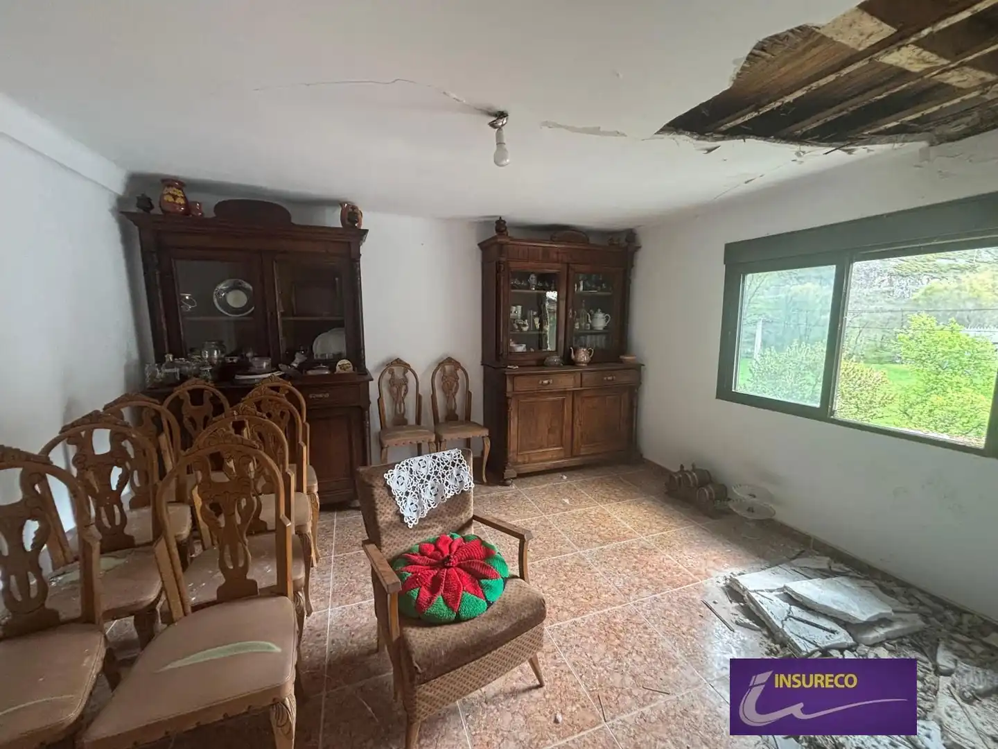 Comedor de Casa o chalet en venta en Cabrillanes con Calefacción, Jardín privado y Trastero
