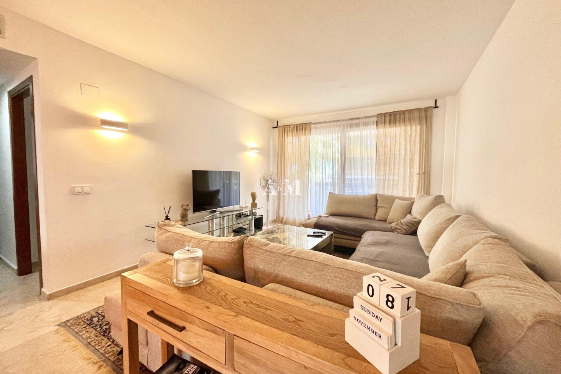 Living room of Flat to rent in Torrevieja  with Air Conditioner, Heating and Terrace