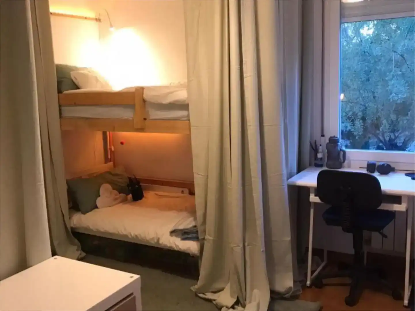 Dormitori de Casa o xalet en venda en El Escorial amb Jardí privat, Traster i Piscina