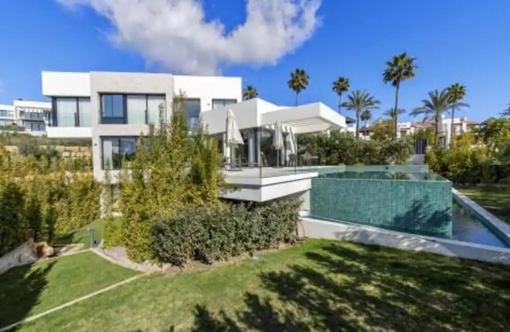 Haus mit Pool zum Verkauf in El Paraíso