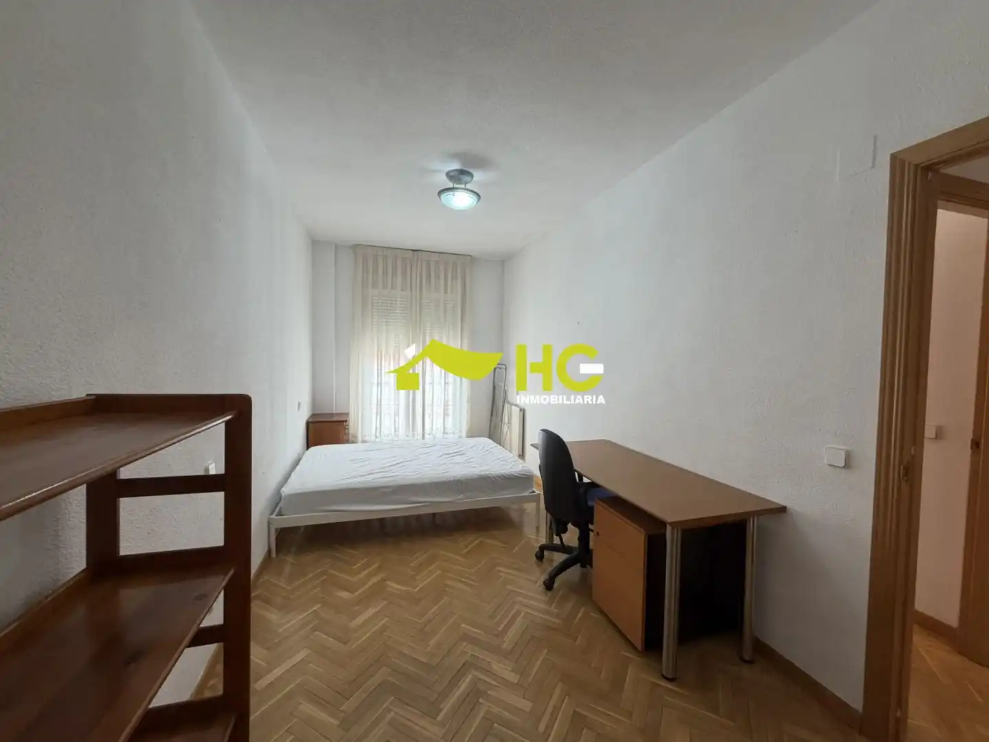 Bedroom of Flat for rent in Villaviciosa de Odón  with Heating, Parquet flooring and Furnished