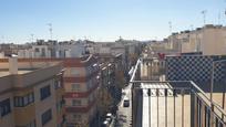 Vista exterior de Àtic en venda en Elche / Elx amb Calefacció, Terrassa i Balcó