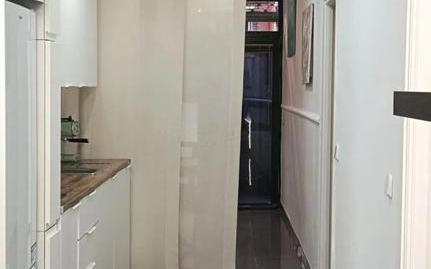 Foto 4 de Planta baja de alquiler en De Francisco Huesca, Ventas, Madrid