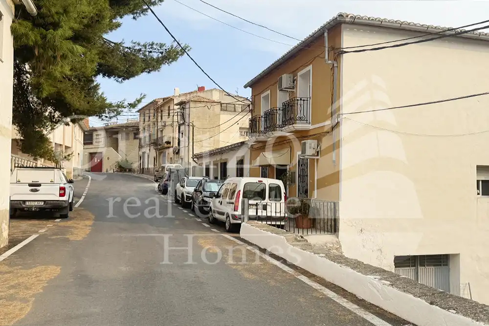 Vista exterior de Casa o chalet en venta en Millares con Calefacción, Terraza y Trastero