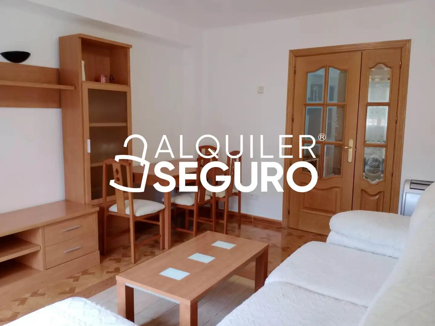 Living room of Flat for rent in Madrid  with Heating and Furnished