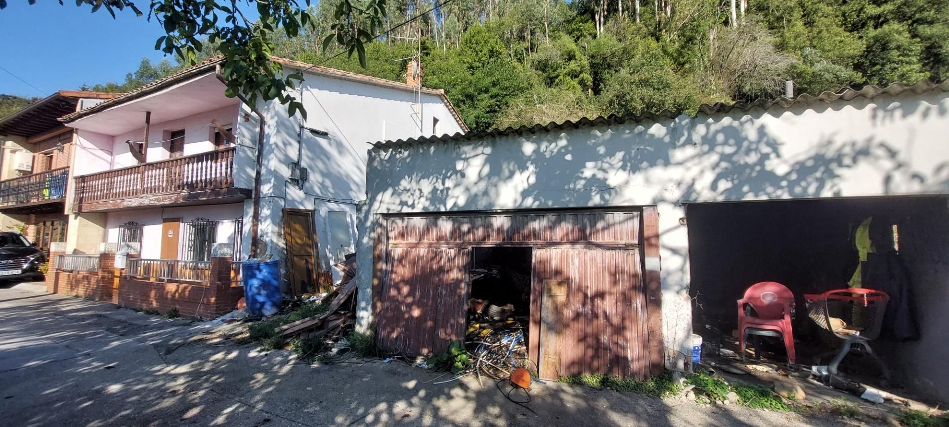 Vista exterior de Casa o xalet en venda en Torrelavega 