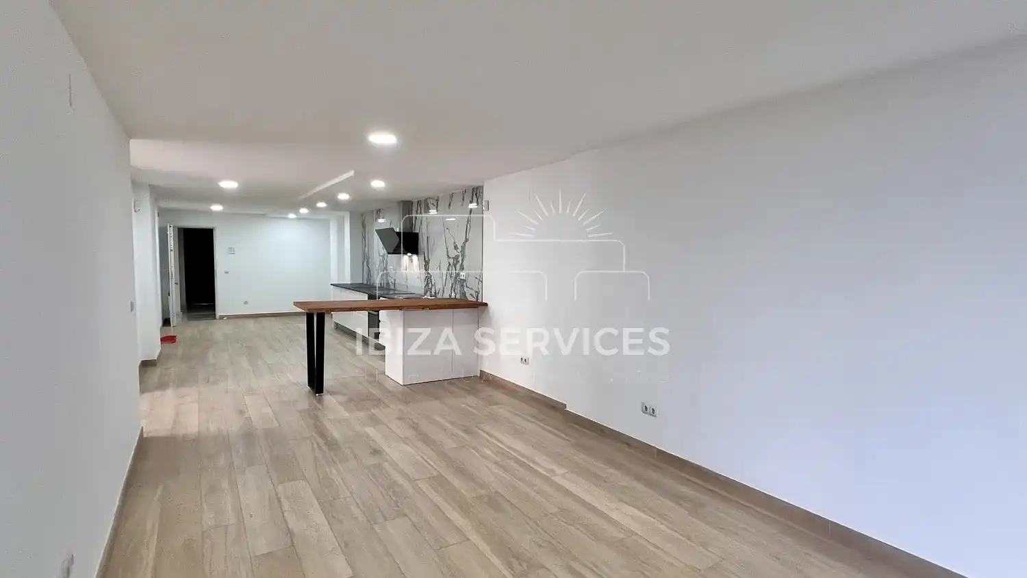 Flat for sale in Eivissa  with Air Conditioner, Private garden and Swimming Pool