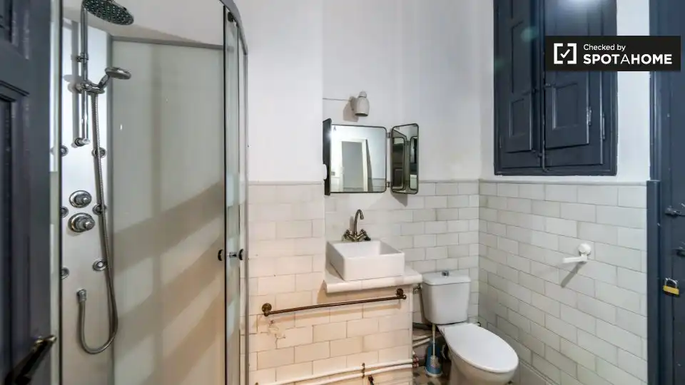 Flat with terrace to rent in Ciutat Vella, imagen 13