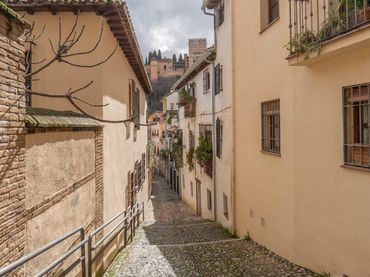 Adossat amb balcó en venda a Calle Gumiel de San Pedro