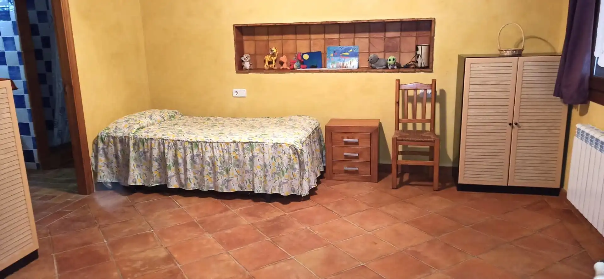 Schlafzimmer von Einfamilien-Reihenhaus zum Verkauf in El Pinell de Brai mit Klimaanlage, Heizung und Terrasse