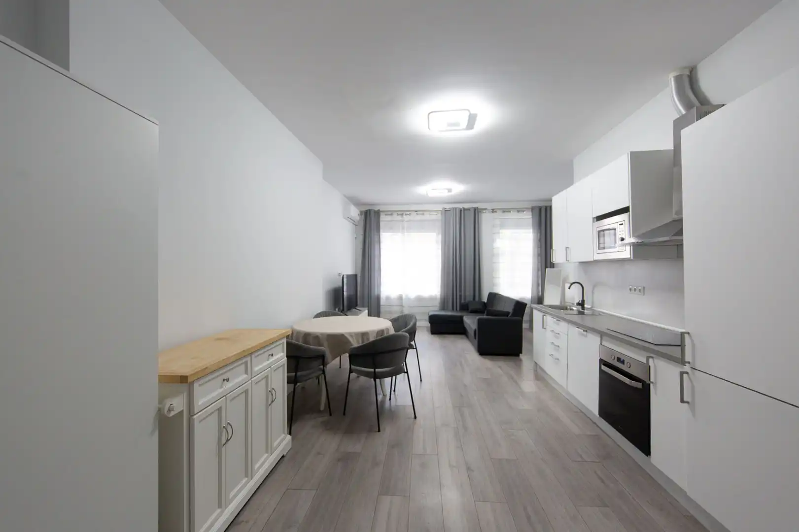 Küche von Wohnung zum Verkauf in Alicante / Alacant mit Klimaanlage, Heizung und Abstellraum