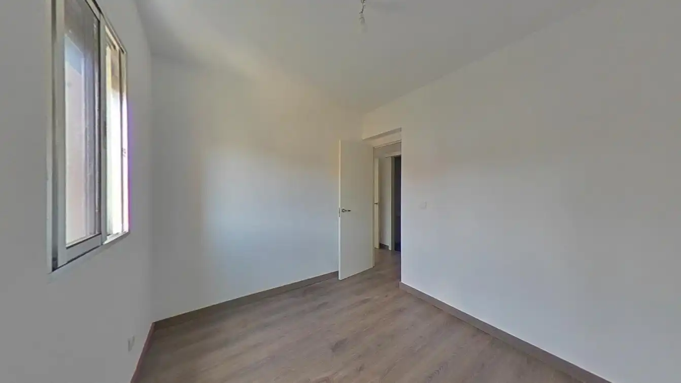 Habitación de Piso en venta en Sevilla con Parquet