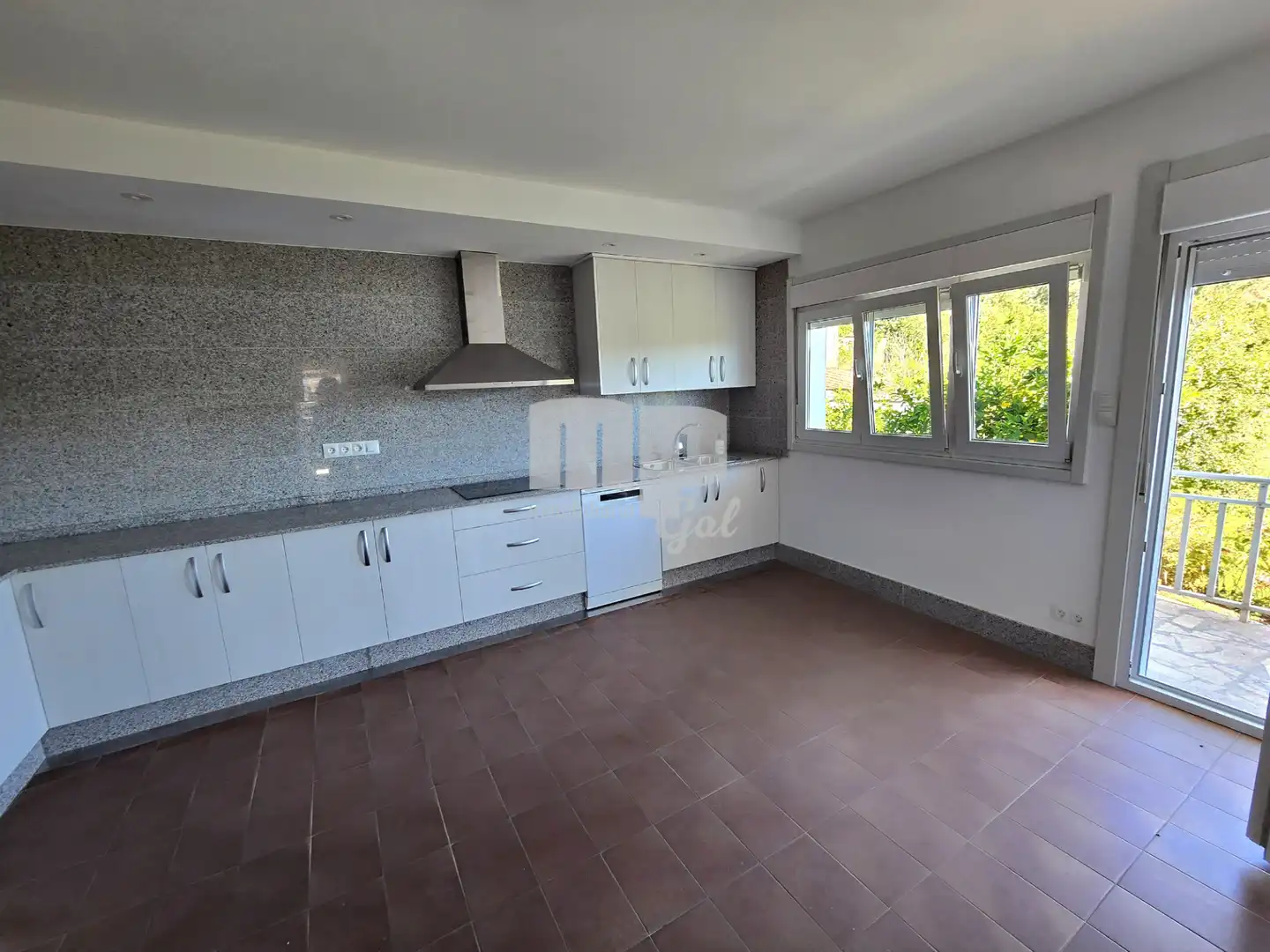 Cocina de Casa o chalet en venta en Vilaboa con Calefacción, Jardín privado y Trastero