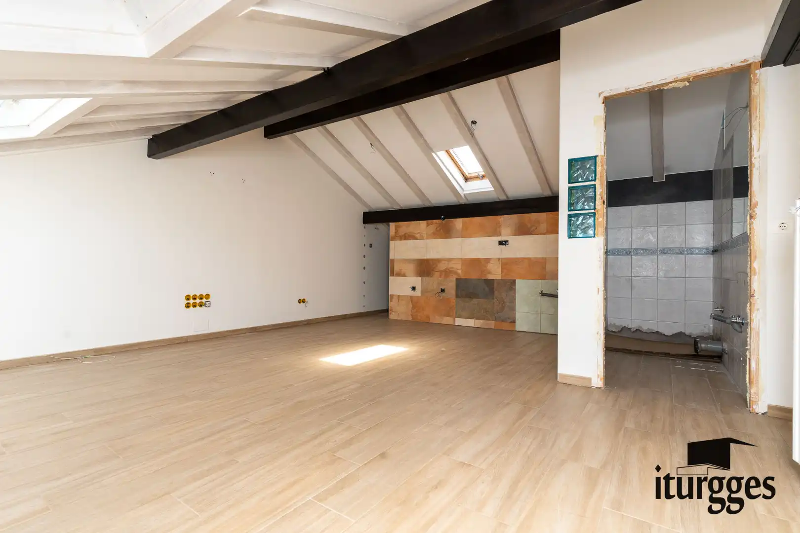 Casa adosada en venta en Gernika-Lumo con Jardín privado, Amueblado y Horno