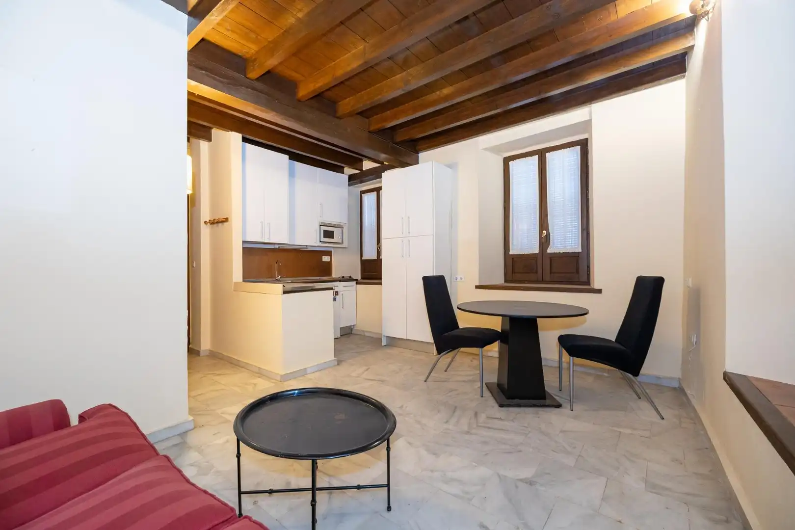 Living room of Apartments for sale in  Granada Capital