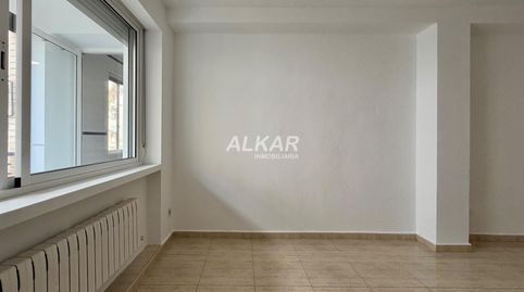 Foto 5 de Piso en venta en Calle Calle Entrefuentes, Lourdes, Tudela