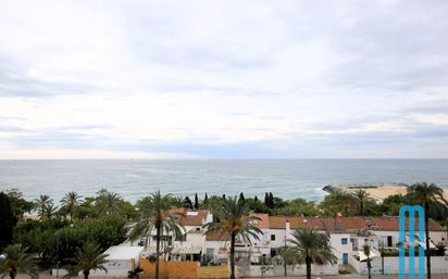 Exterior view of Flat for sale in Mataró  with Air Conditioner and Terrace