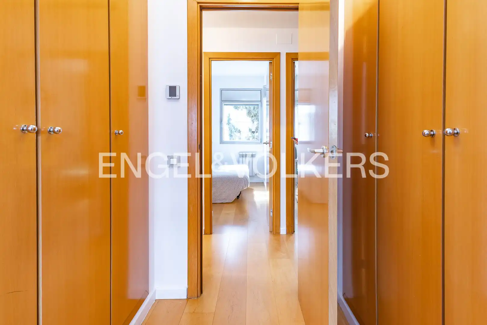 Houses for sale in Barcelona  with Air Conditioner, Heating and Private garden