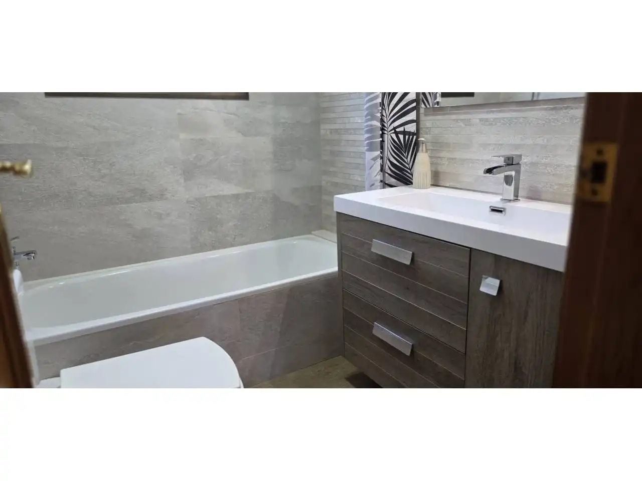 Bathroom of Houses for sale in Argentona  with Heating, Private garden and Terrace