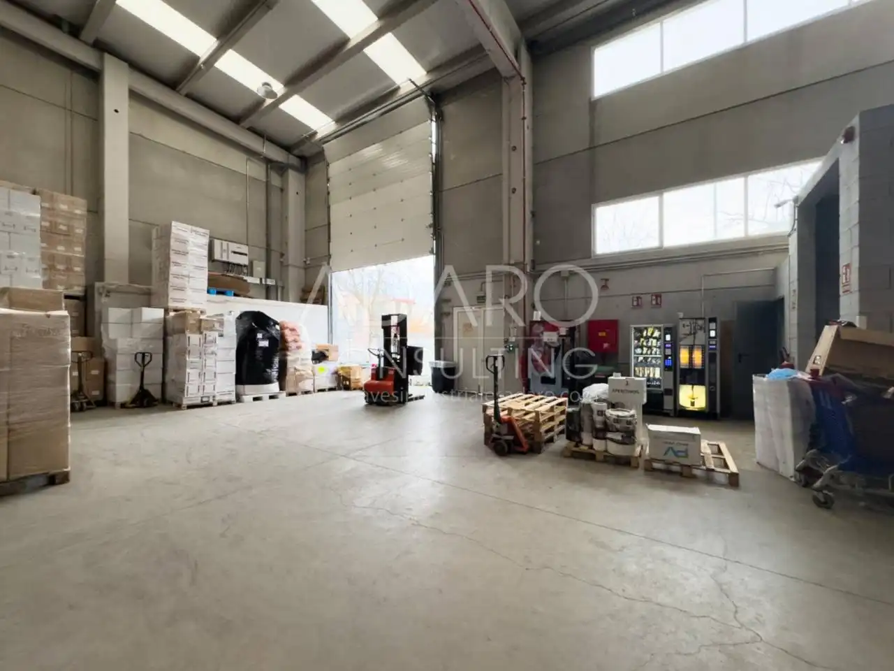 Nave industrial en venta en Calle Almazara, imagen 3