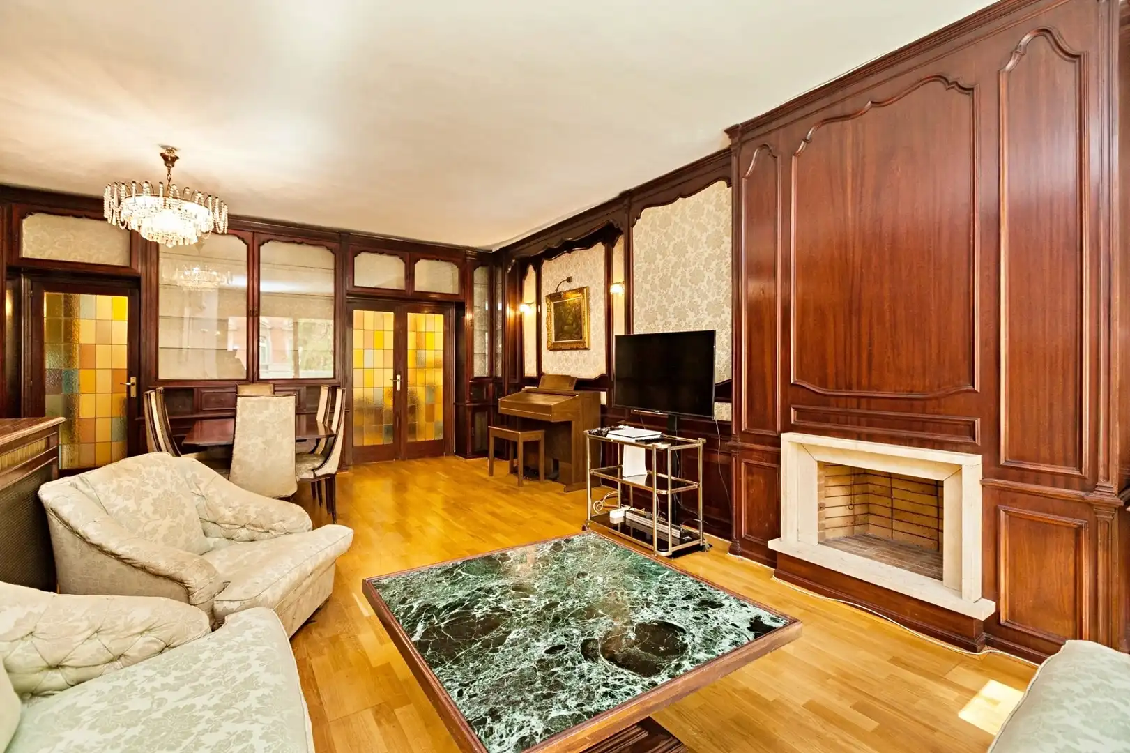 Living room of Flat for sale in Barcelona  with Terrace, Storage room and Furnished