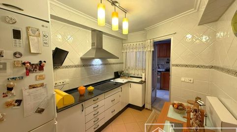 Photo 2 of Flat for sale in Calle Duc de Llíria, 60, Parque de la Bombilla, Llíria