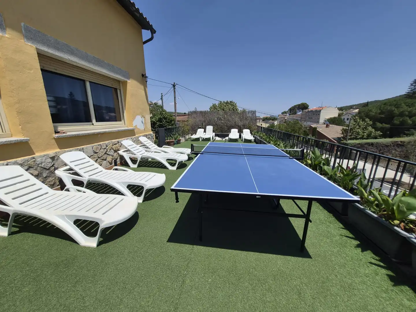 Terraza de Casa o chalet de alquiler en La Llacuna con Aire acondicionado, Calefacción y Jardín privado