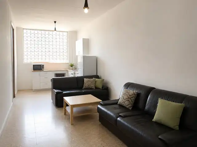 Business premises for transfer in Carrer de València, imagen 28