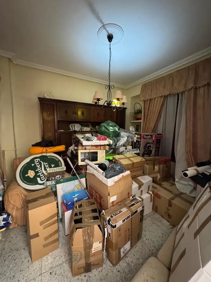 Casa aparellada amb terrassa en venda a Lupión, imagen 27