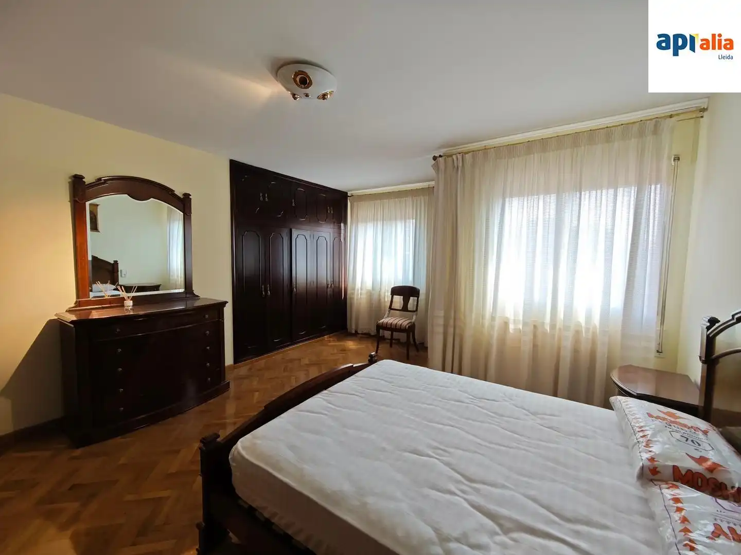 Bedroom of Flat for sale in Lleida  with Air Conditioner, Heating and Storage room