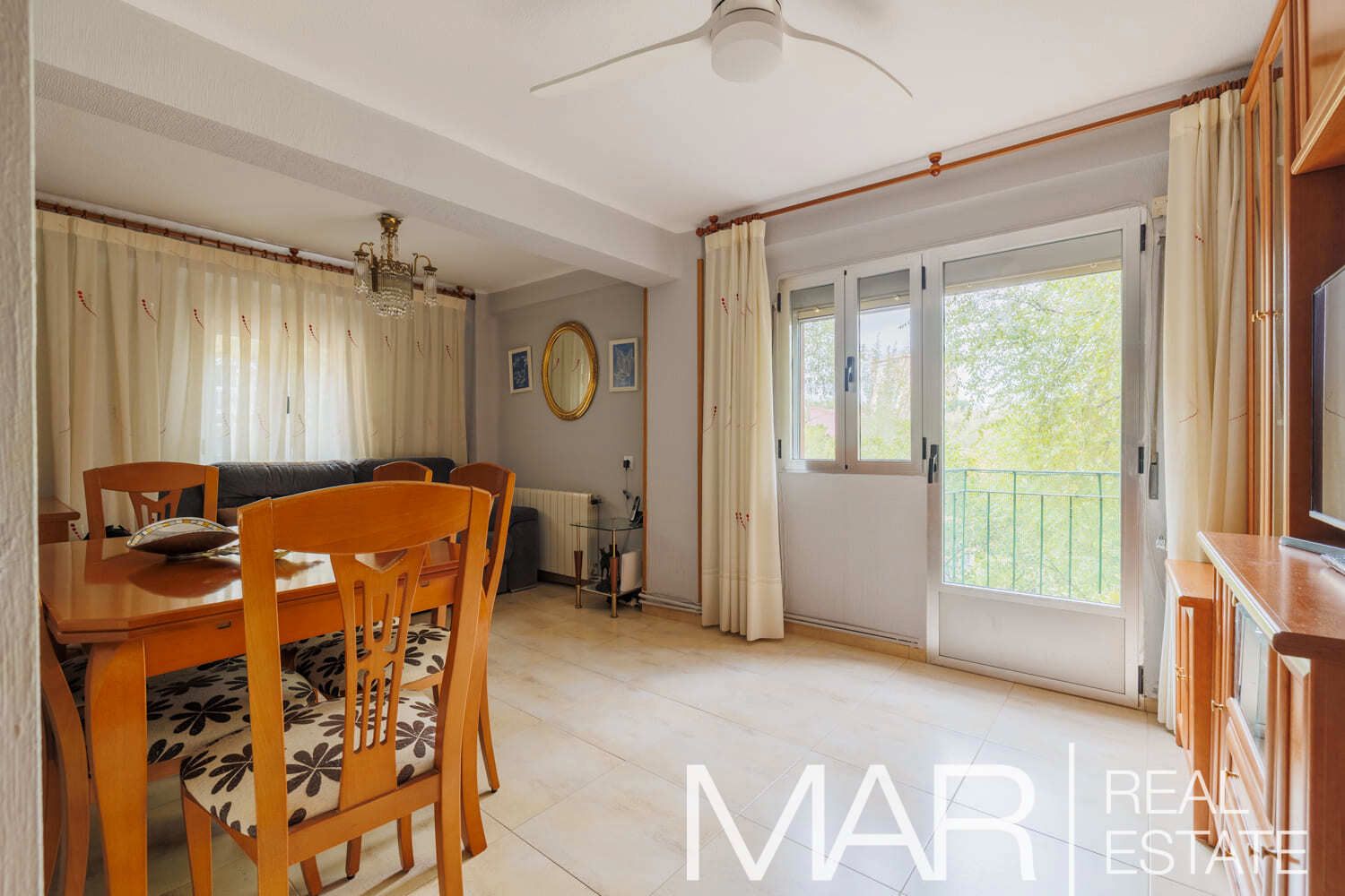 Piso en venta en Calle de Betancunia, Pueblo Nuevo, Ciudad Lineal