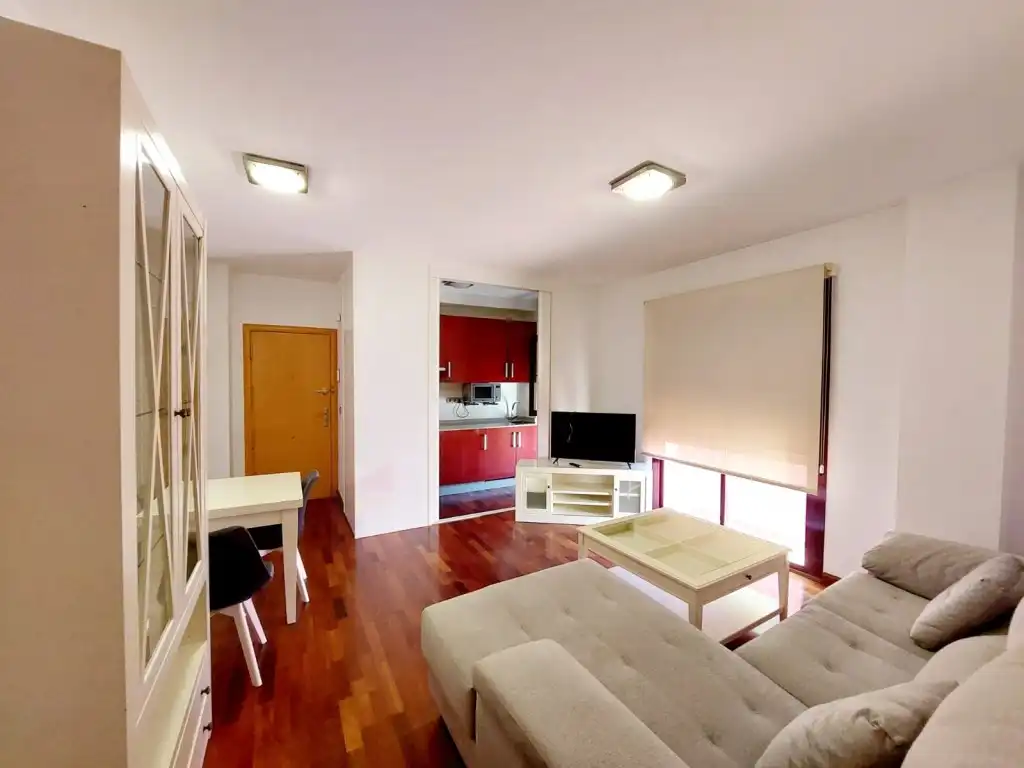 Apartment with lift to rent in Casco Antiguo