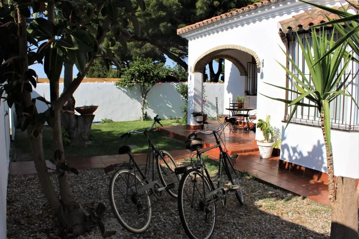 Jardí de Casa o xalet de lloguer en Chiclana de la Frontera amb Jardí privat, Terrassa i Piscina