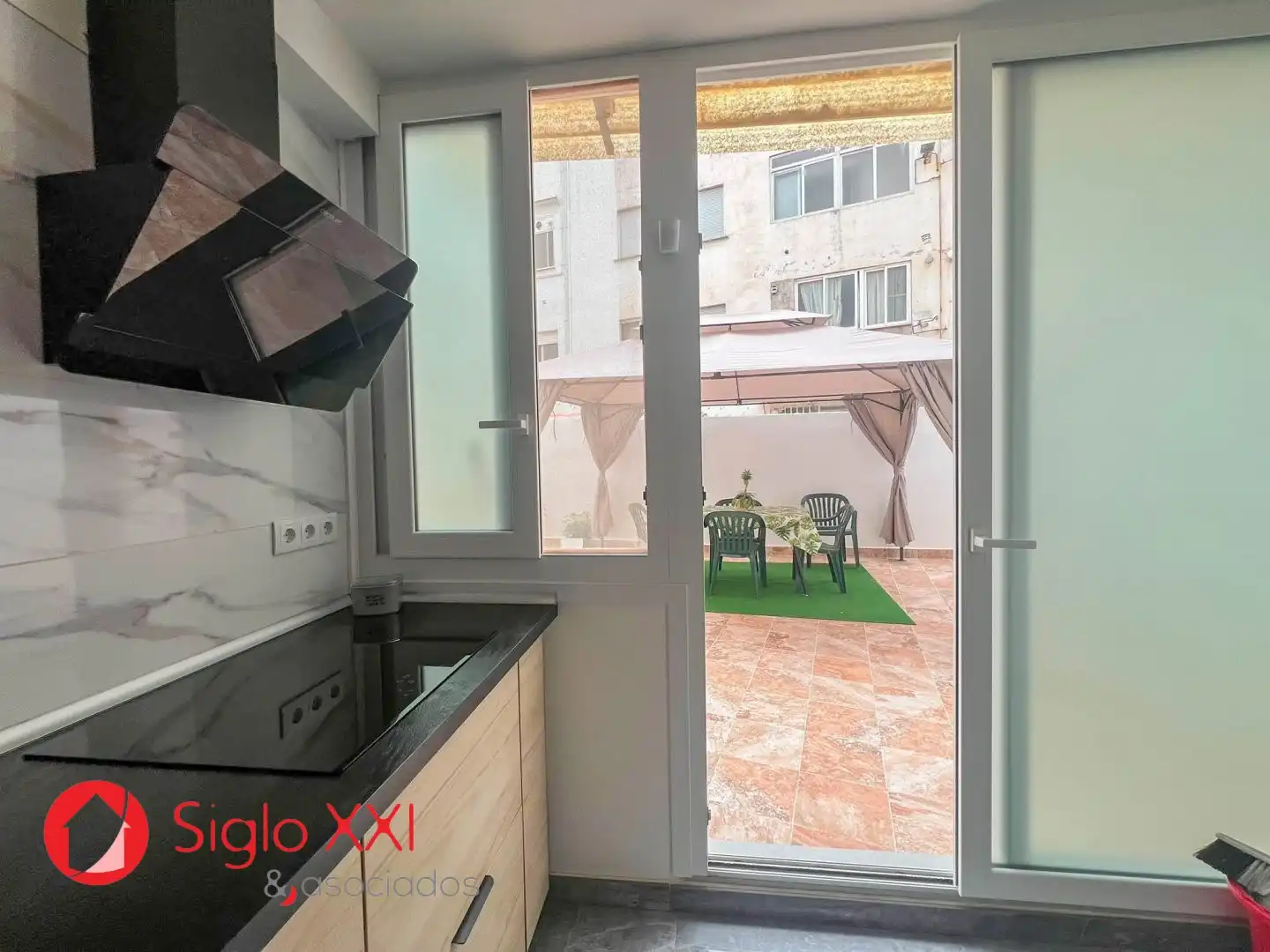 Küche von Wohnung zum Verkauf in Vila-real mit Klimaanlage, Terrasse und Balkon